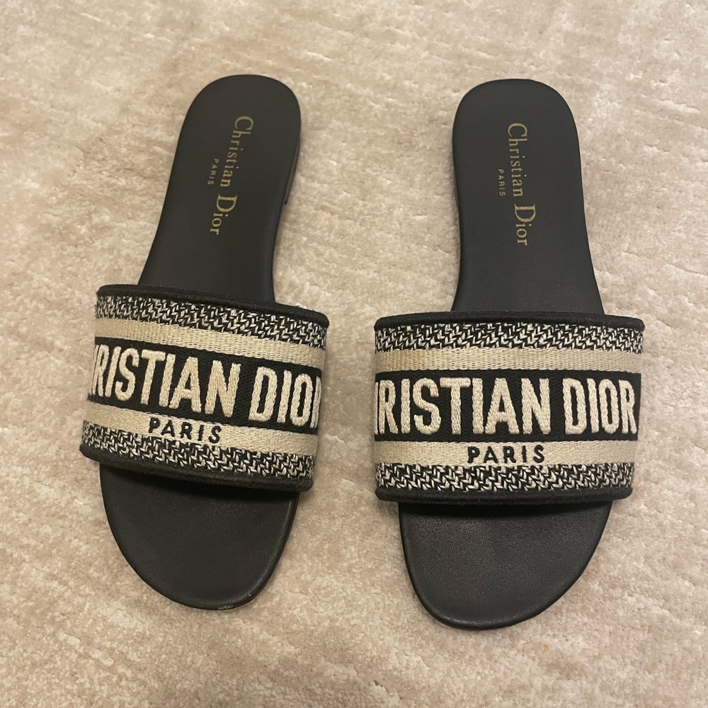 Dior slides size 7 women’s